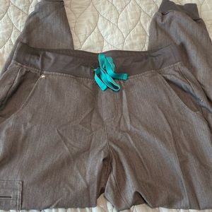 Medium/Petite length figs joggers